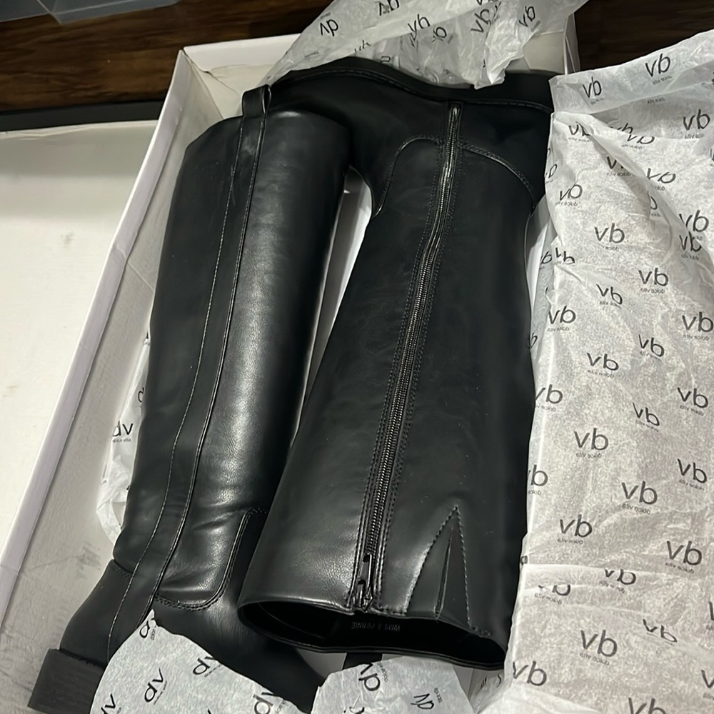 Dolce vita boots brand new
